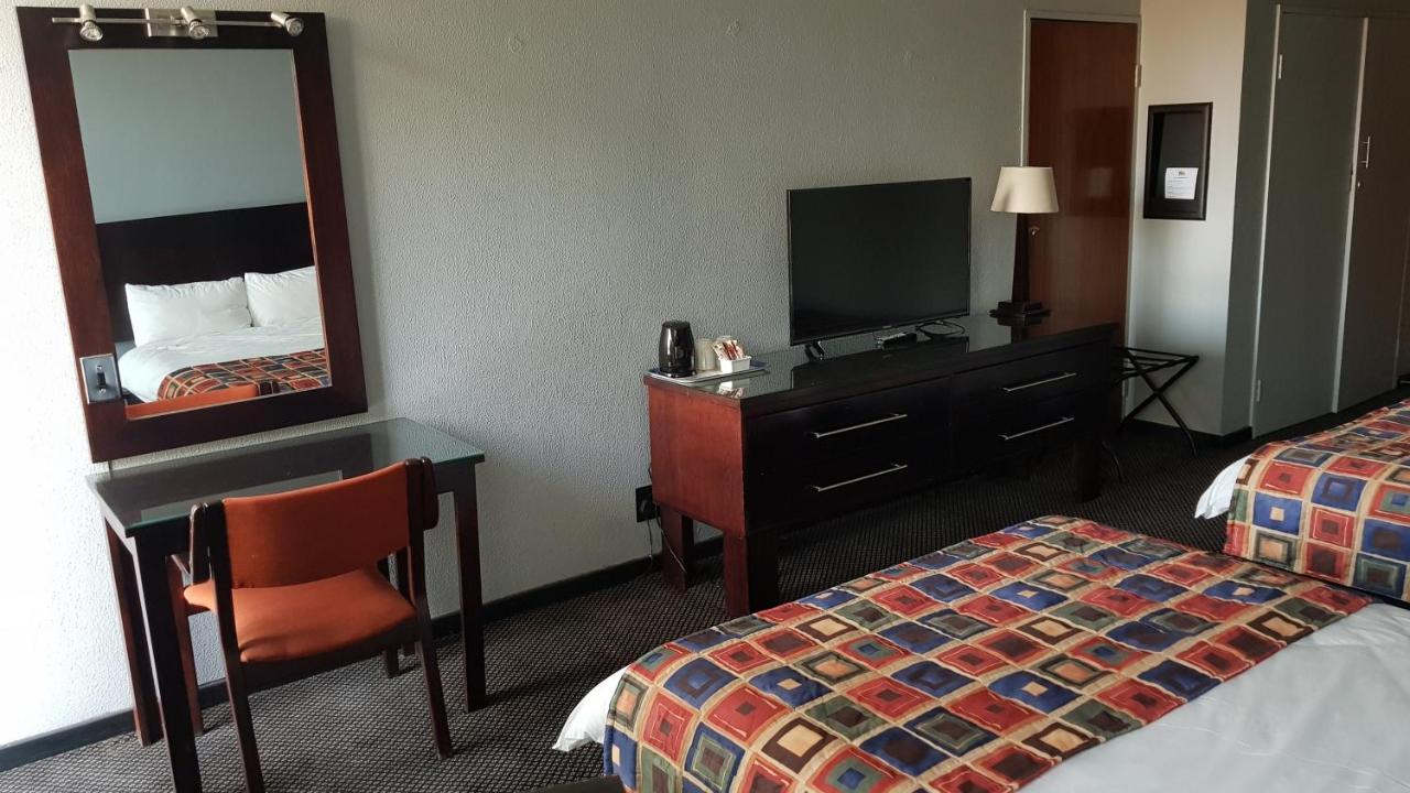 African Sky Ermelo Inn Luaran gambar